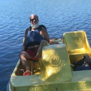 Meet your Posher, Daniel morales